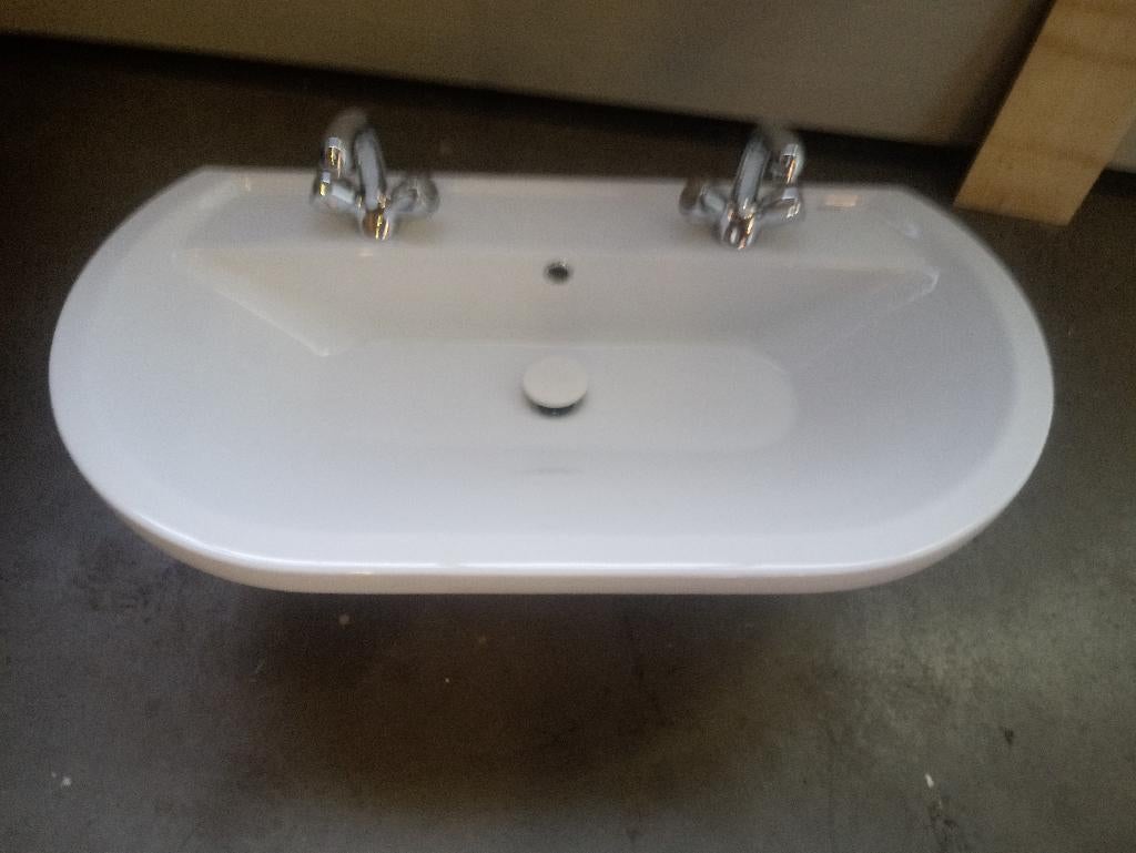 mooie wasbak met 2 kranen en afsluitbare afvoerplug, Ophalen, Gebruikt, Steen, Wastafel