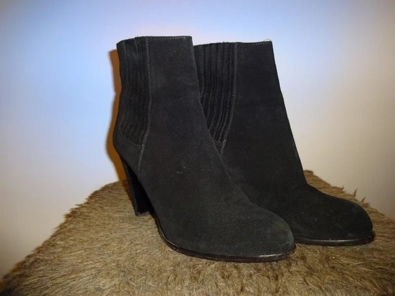Sergio Rossi mooie zwarte enkel laarsjes 39, Kleding | Dames, Schoenen, Sergio Rossi, Verzenden, Zwart, Lage of Enkellaarzen