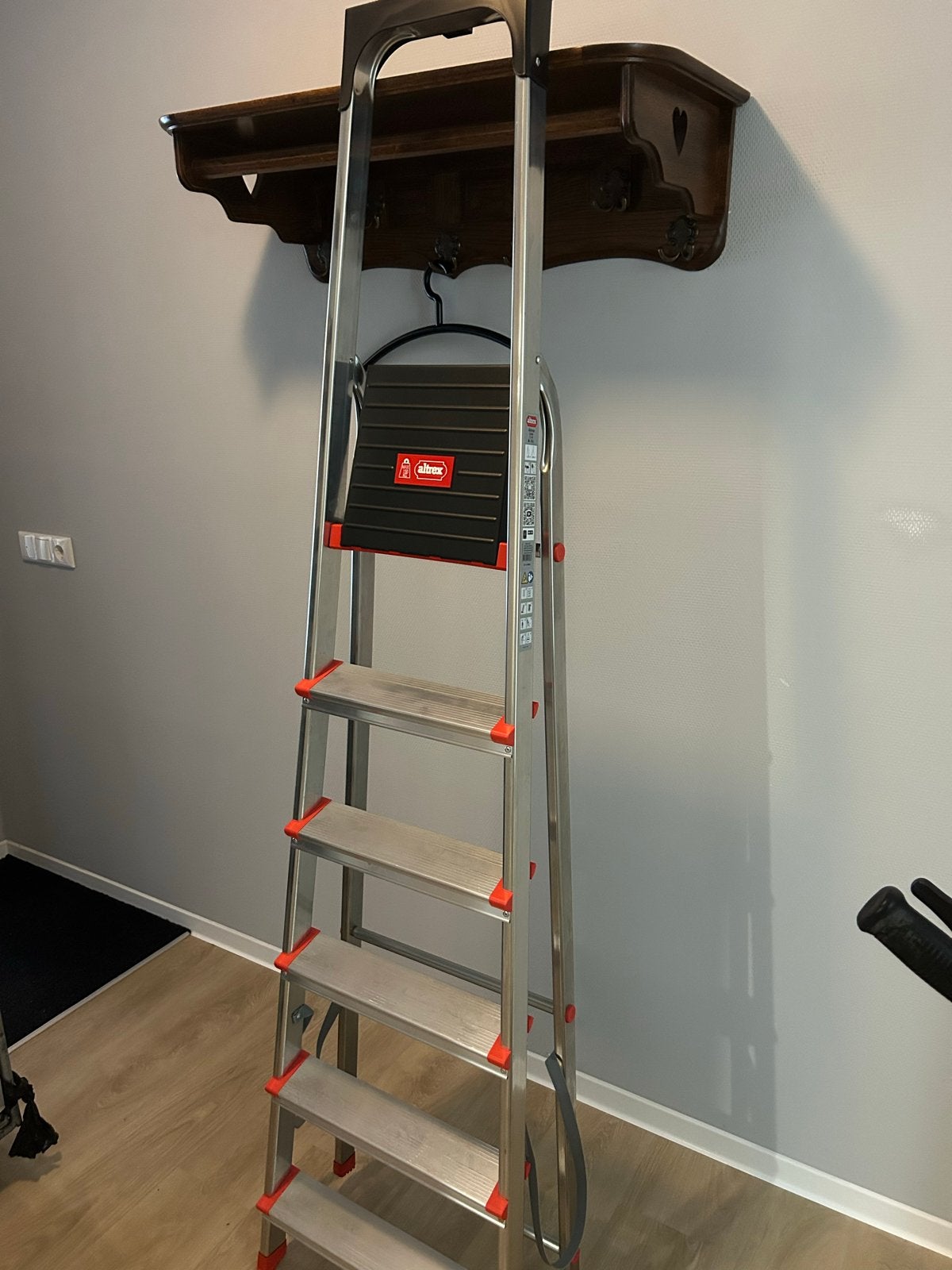 Altrex Lima Trap 1x6 - Zo goed als nieuw, Ophalen, Zo goed als nieuw, Trap, 2 tot 4 meter
