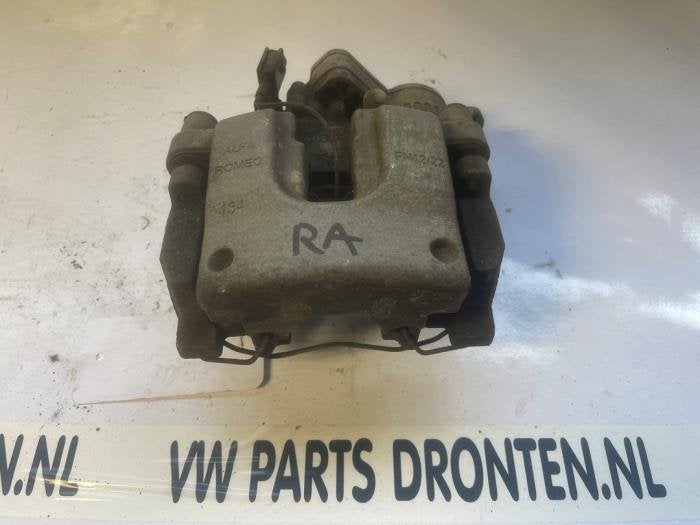 Remklauw (Tang) rechts-achter van een Alfa Romeo Giulia, Gebruikt, -, Verzenden, -