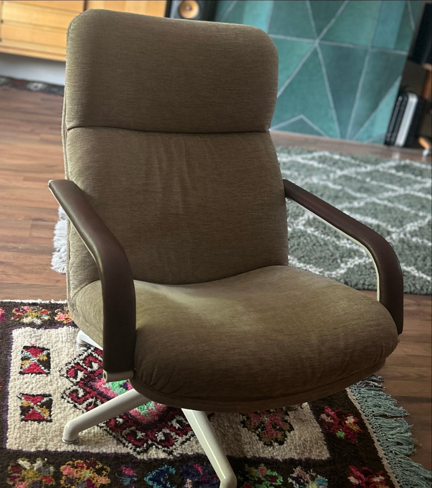 Artifort F141 Design Fauteuil - Geoffrey Harcourt, Ophalen, Minder dan 75 cm, Zo goed als nieuw, Stof