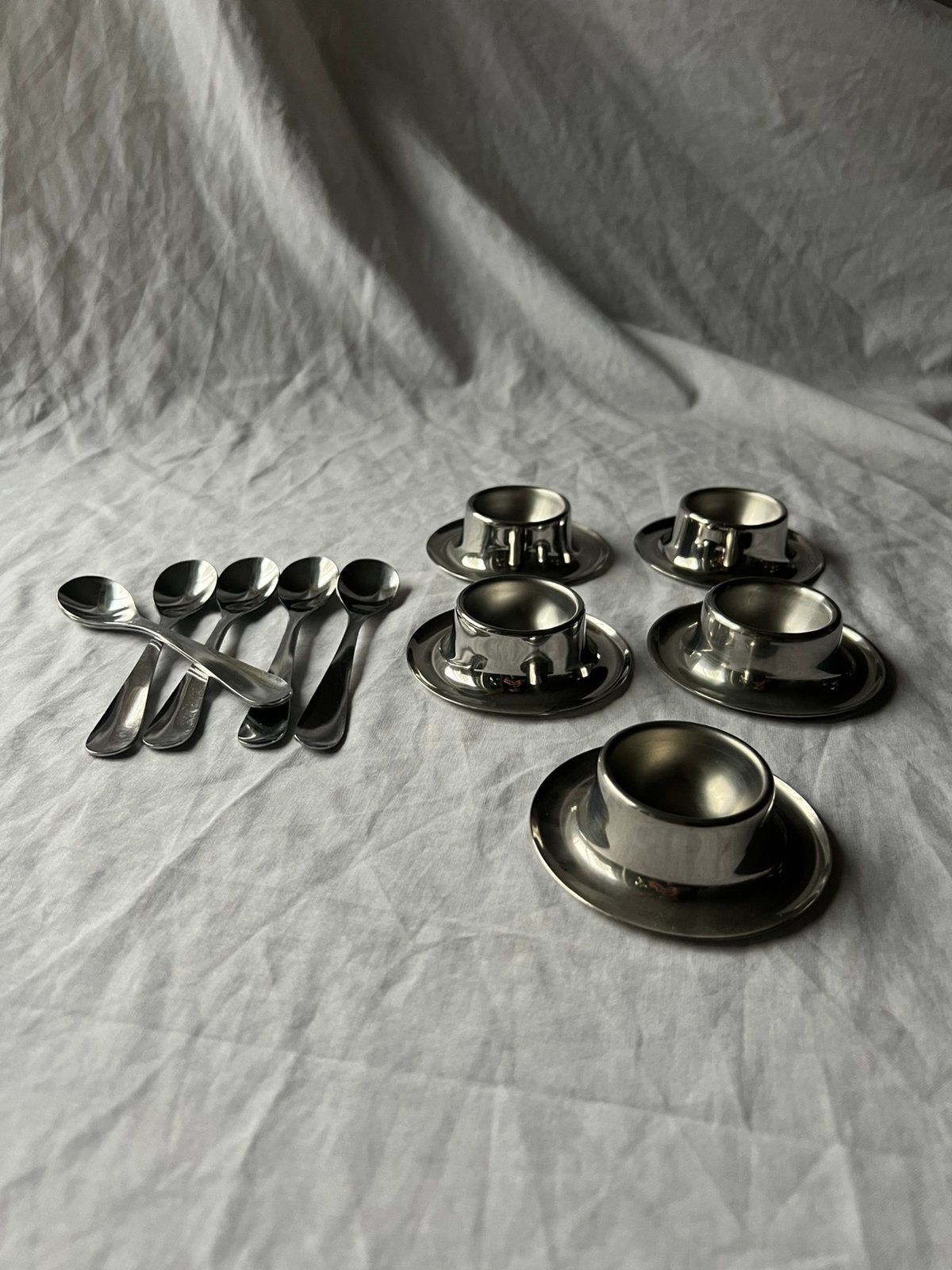 Vintage Quist eierdopjes en lepeltjes West Germany set van 5, Huis en Inrichting, Ophalen, Metaal, Vintage, Overige typen
