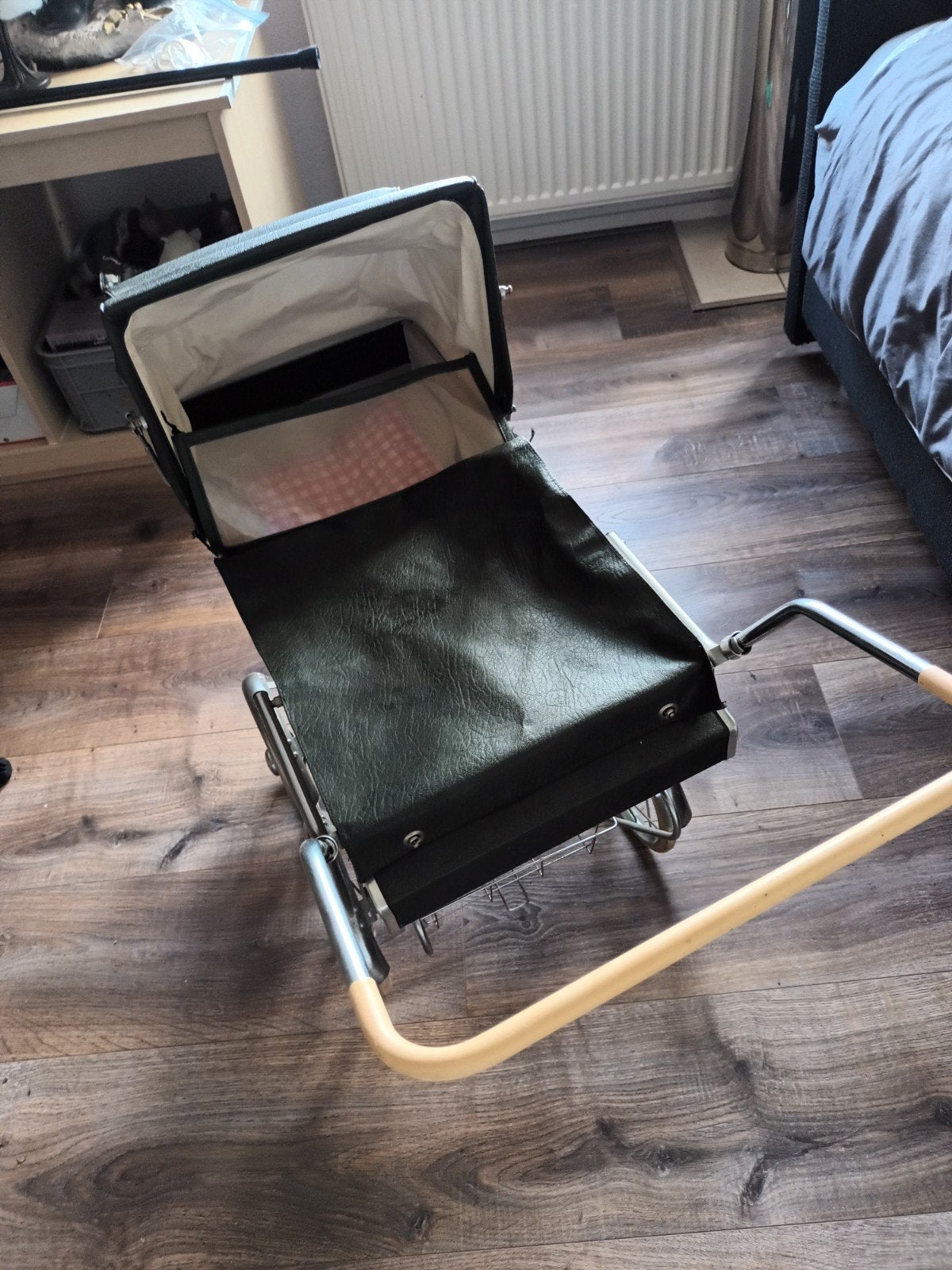 Vintage Kinderwagen - Klassiek en Charmant, Kinderen en Baby's, Kinderwagens en Combinaties, Gebruikt, Met reiswieg, Ophalen, Kinderwagen