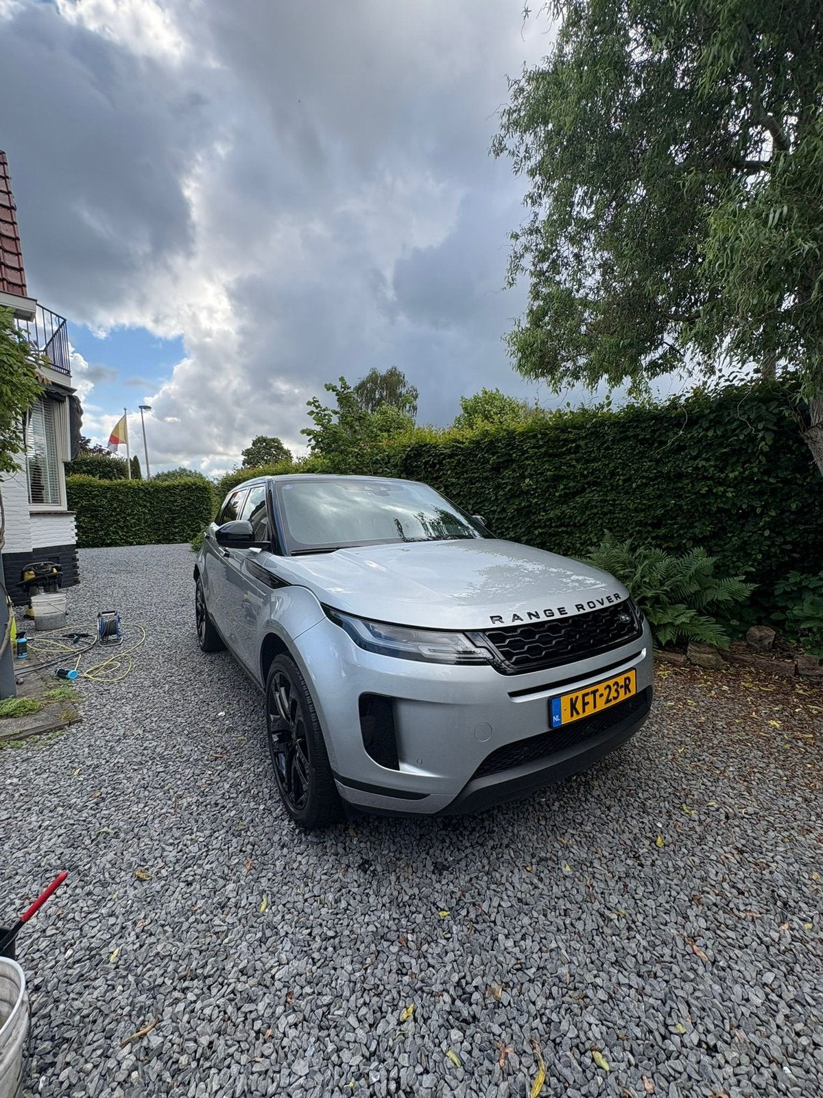 Land Rover Range Rover Evoque P200 200pk AWD Aut 2020 Grijs, Auto's, 1800 kg, 1800 kg, 4 cilinders, Vierwielaandrijving