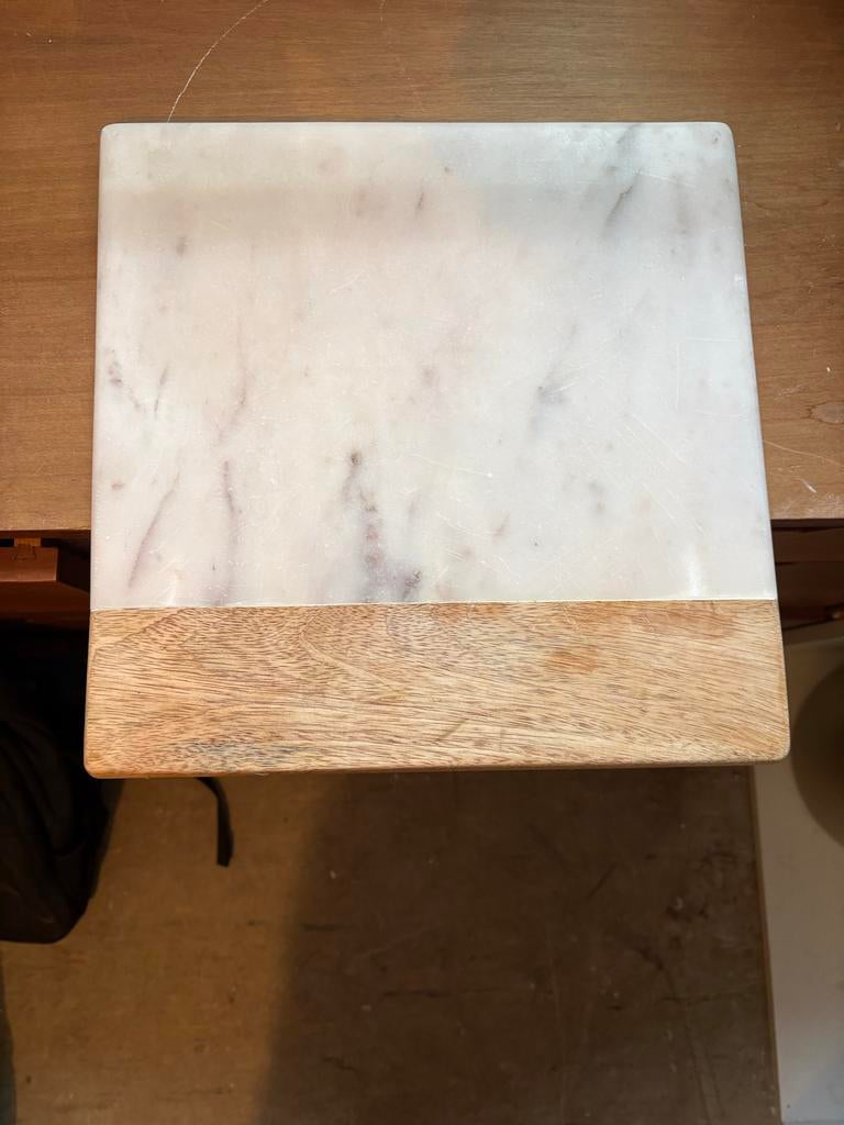 Marmeren kaasplank met houten onderkant, 30cm, Ophalen, Gebruikt, Snij-/serveerplank, Steen/keramiek