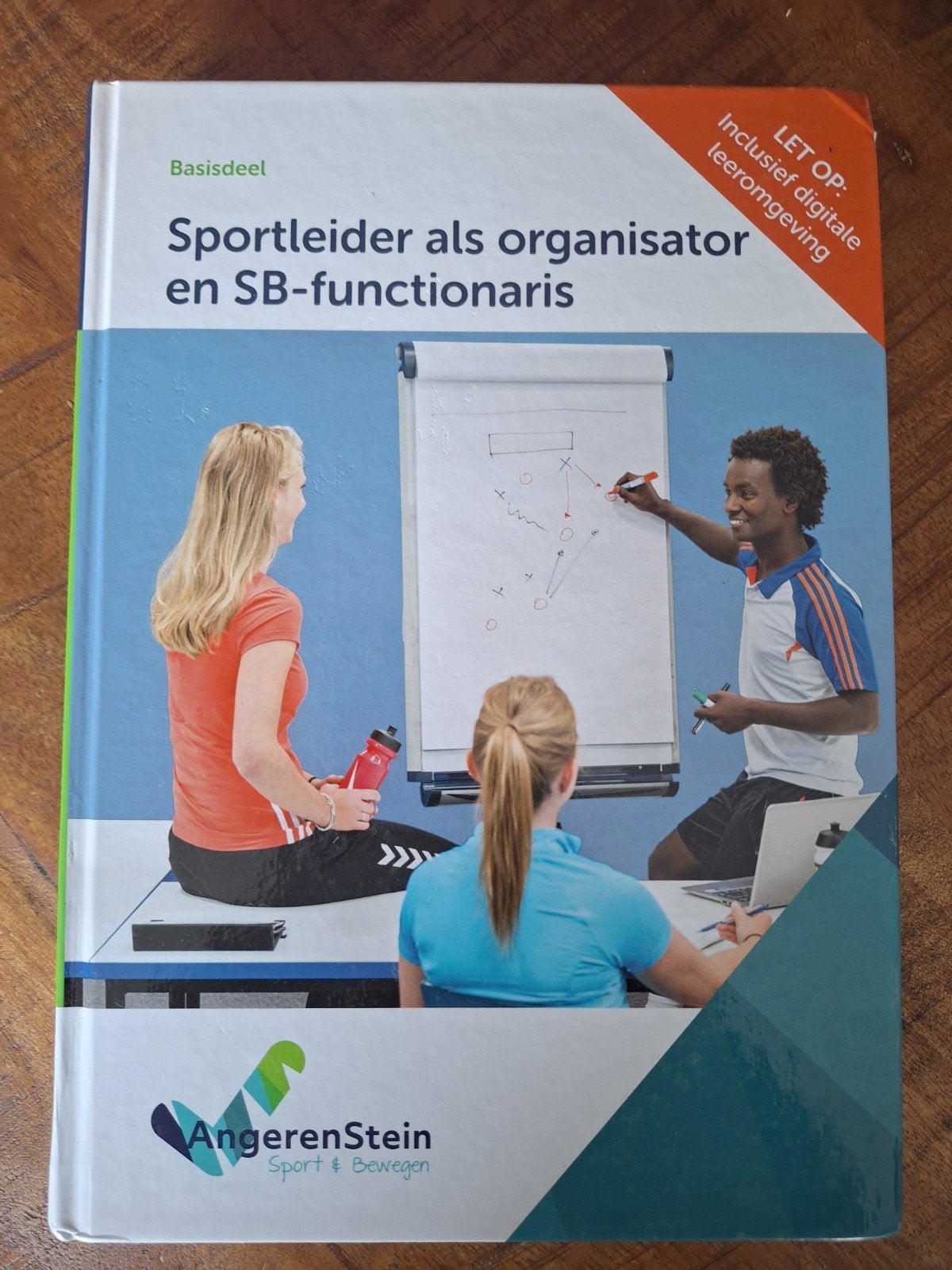 Sportleider als organisator en SB-functionaris, Ophalen of Verzenden, Zo goed als nieuw, MBO, AngerenStein