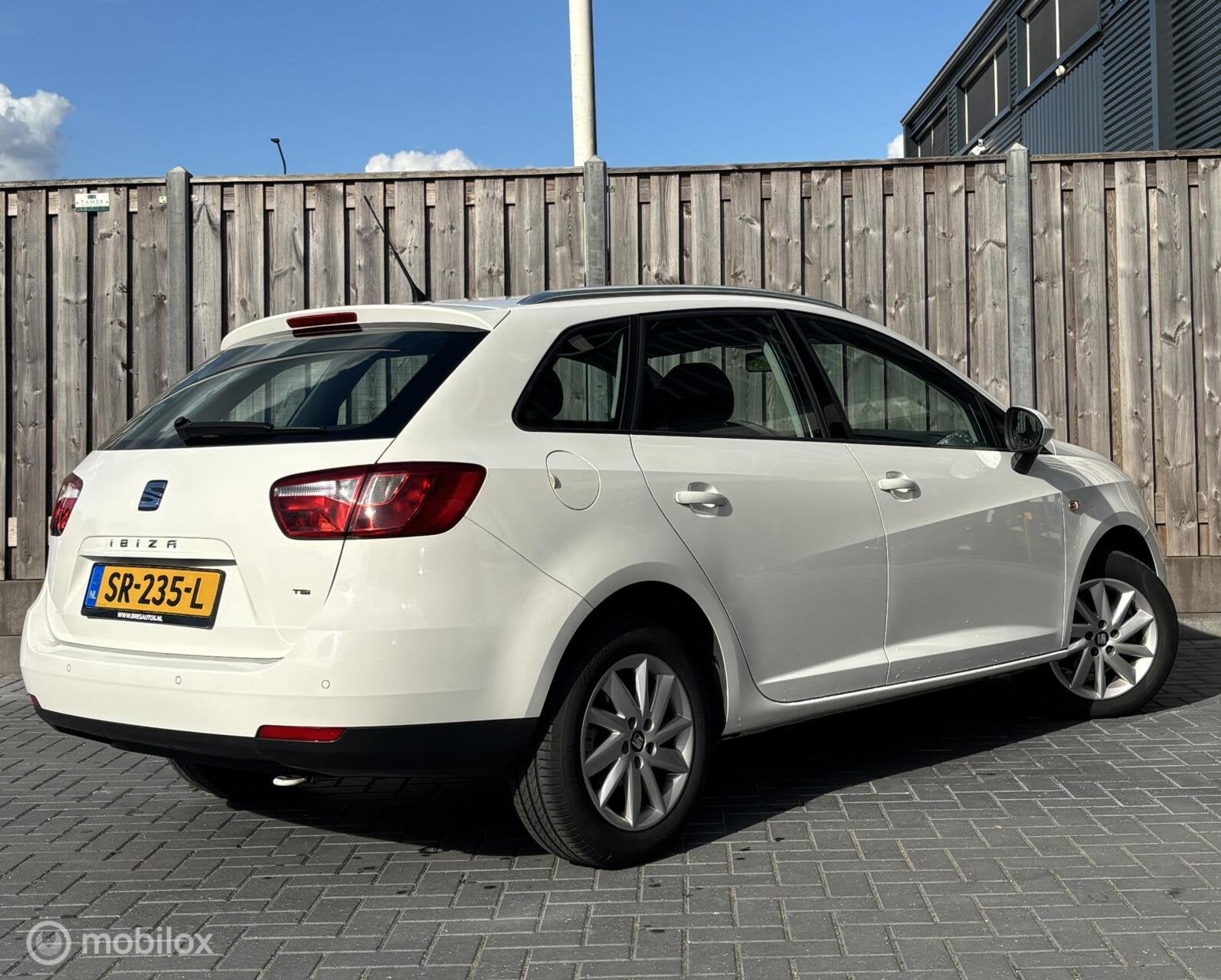 Seat Ibiza ST 1.2 TSI Style/PDC/NAVI/NW DISTR KETTING/AIRCO, Auto's, Voorwielaandrijving, Euro 5, Stof, Handgeschakeld