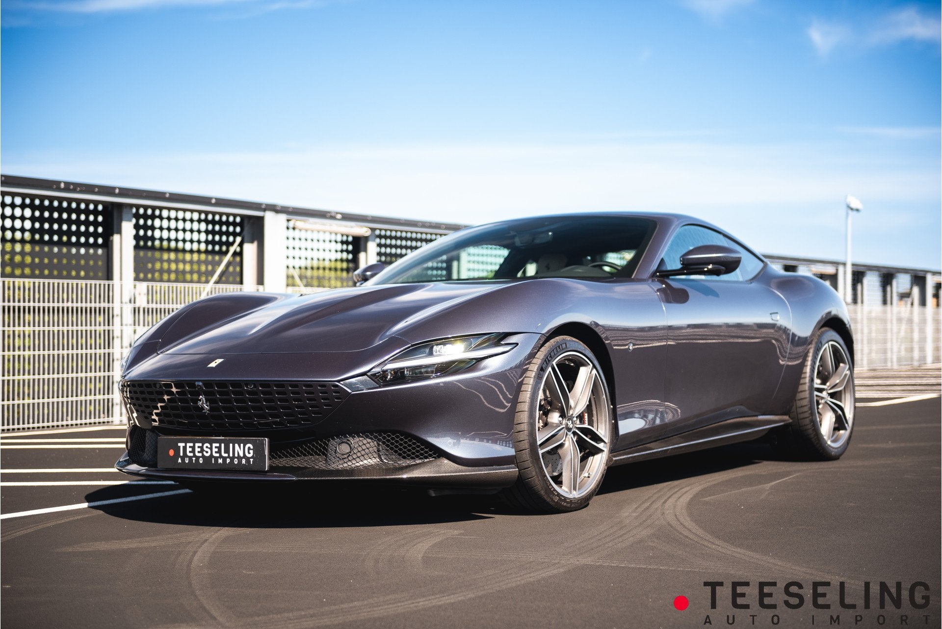 Ferrari Roma 3.9 V8 HELE | Blu Roma | Full Carbon | 360 came, Auto's, Ferrari, Automaat, Achterwielaandrijving, 3855 cc, Stoelverwarming