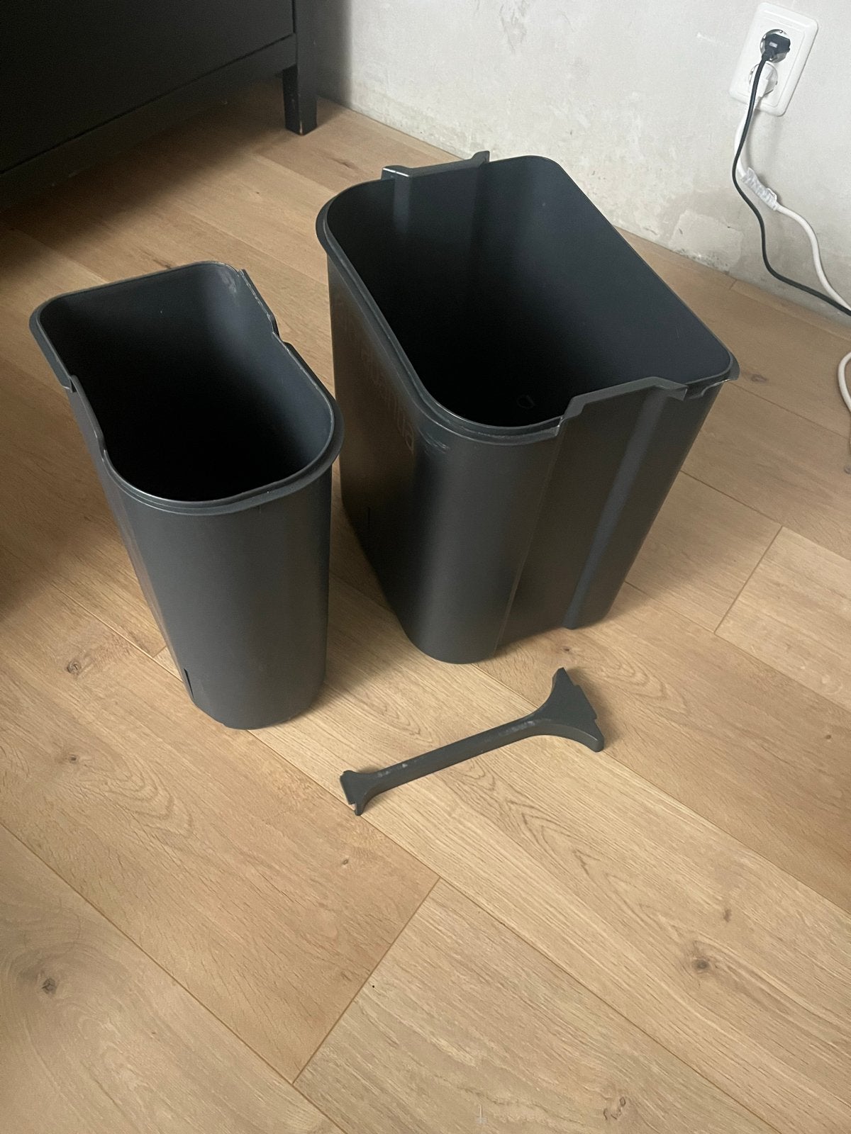 Brabantia touch bin totaal 30liter, Ophalen, 50 – 75, Kunststof, 20 tot 30 liter