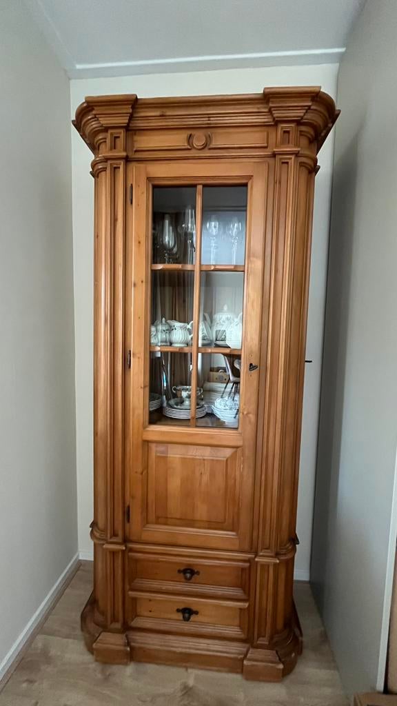 Grenenhouten (servies)kast, Ophalen, 150 tot 200 cm, 25 tot 50 cm, Glas