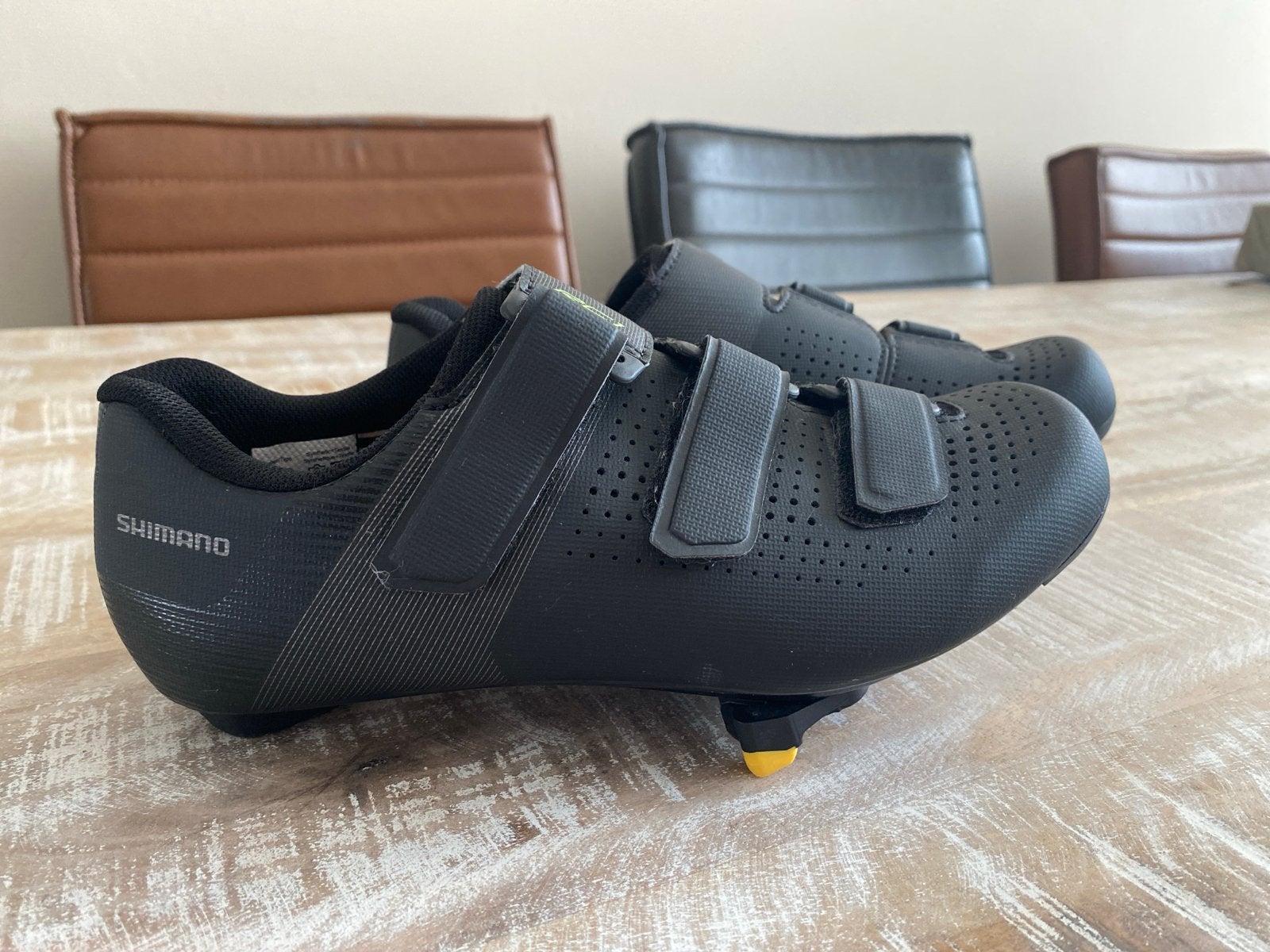 Wielrenschoenen Shimano SH-RC100 racefiets schoenen maat 39, Schoenen, Overige maten, Ophalen of Verzenden, Zo goed als nieuw