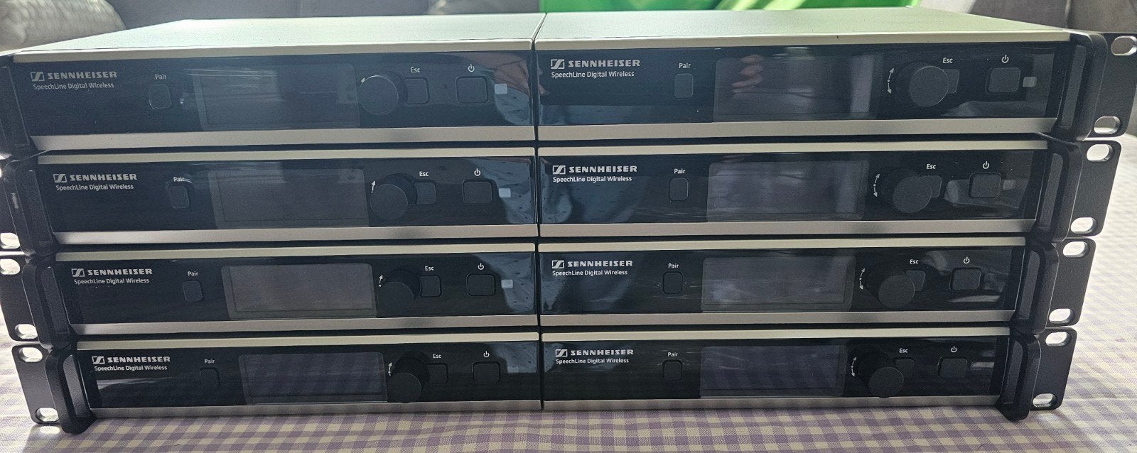 Sennheiser SL Rack Receiver - 8 stuks en L 2015 AccuChargers, Audio, Tv en Foto, Ophalen of Verzenden, Zo goed als nieuw, 120 watt of meer