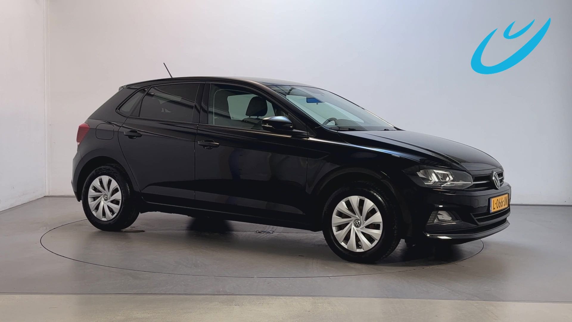 Volkswagen Polo 1.0 TSI Comfortline Parkeersensoren Navigati, Voorwielaandrijving, Gebruikt, Met garantie (alle), Origineel Nederlands