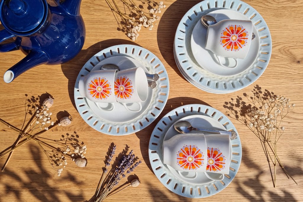 Melitta Duitsland set 5 wit-oranje koffie kopjes+schotels, Ophalen of Verzenden, Zo goed als nieuw, Porselein, Kop en/of schotel