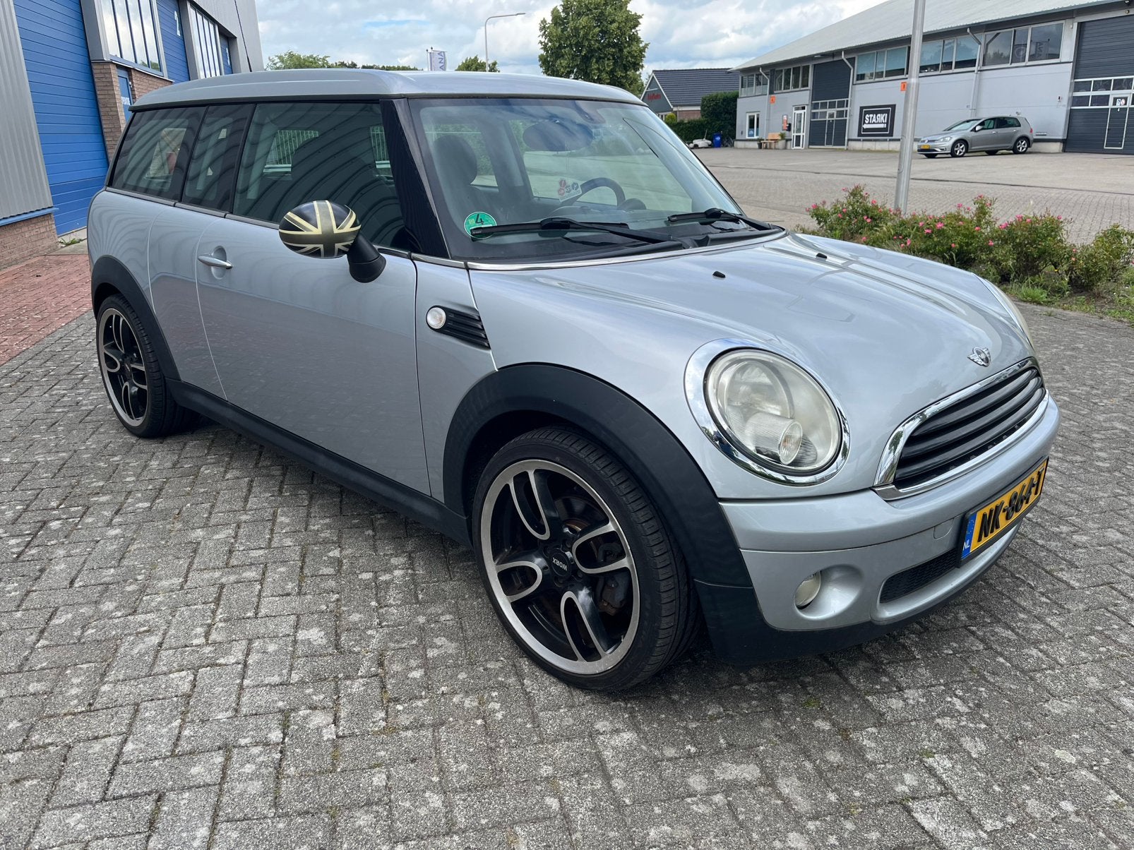 Mini Clubman 1.4 One Pepper 2010 met Nwe Apk, Auto's, Mini, Voorwielaandrijving, Stof, 4 stoelen, 49 €/maand