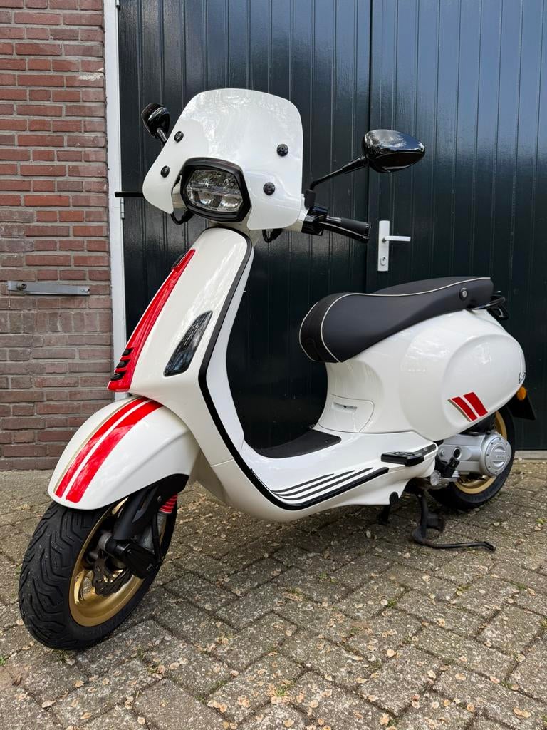 Vespa Sprint IGET Euro 4, Fietsen en Brommers, Scooters | Vespa, Ophalen, Gebruikt, Overige modellen, Maximaal 45 km/u