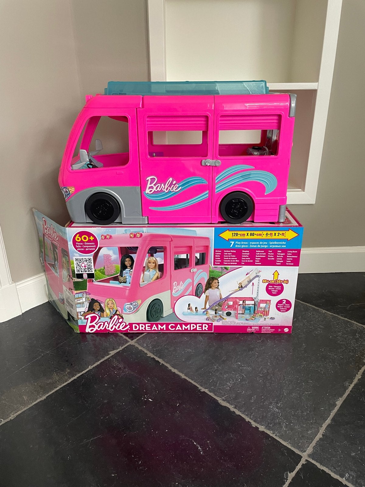 Barbie DreamCamper (roze) met accessoires, Ophalen of Verzenden, Zo goed als nieuw