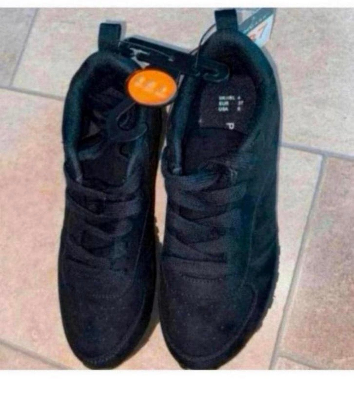 Nieuwe Primark sneakers maat 37, Ophalen of Verzenden, Nieuw, Sneakers of Gympen