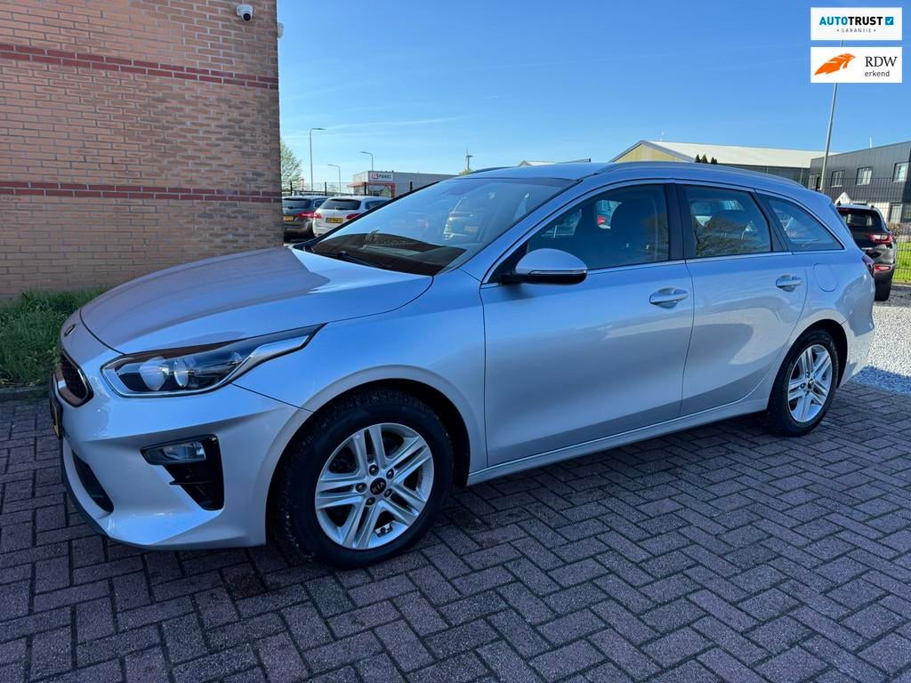 Kia Ceed Sportswagon 1.6 CRDi DynamicLine /AUTOMAAT/CARPLAY/, Auto's, Kia, Stof, Gebruikt, 116 pk, Origineel Nederlands