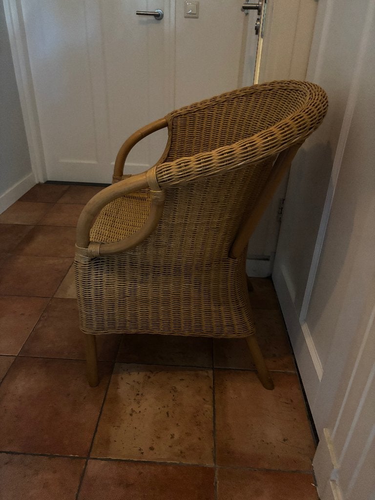 Rotan stoel, Ophalen, Bruin, Riet of Rotan, Zo goed als nieuw