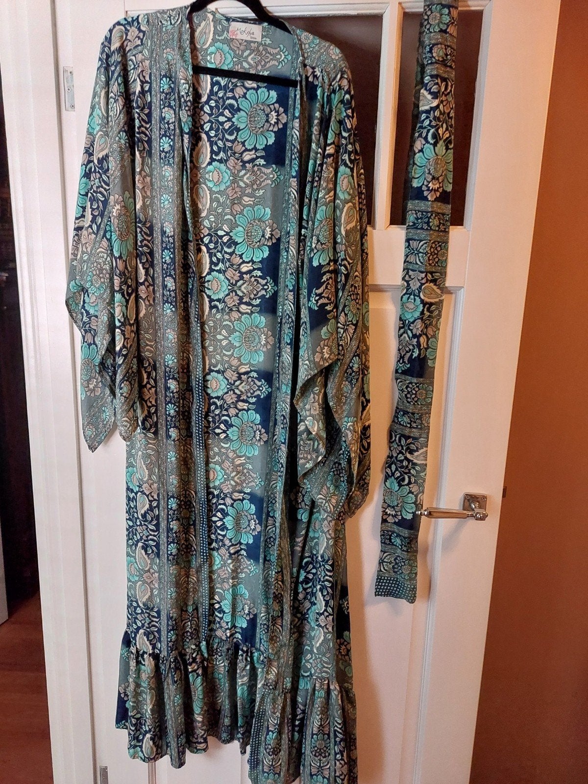 Ibiza kimono met ceintuur mokka ibiza 50 euro, Kleding | Dames, Ophalen of Verzenden, Zo goed als nieuw, Maat 38/40 (M), Onder de knie