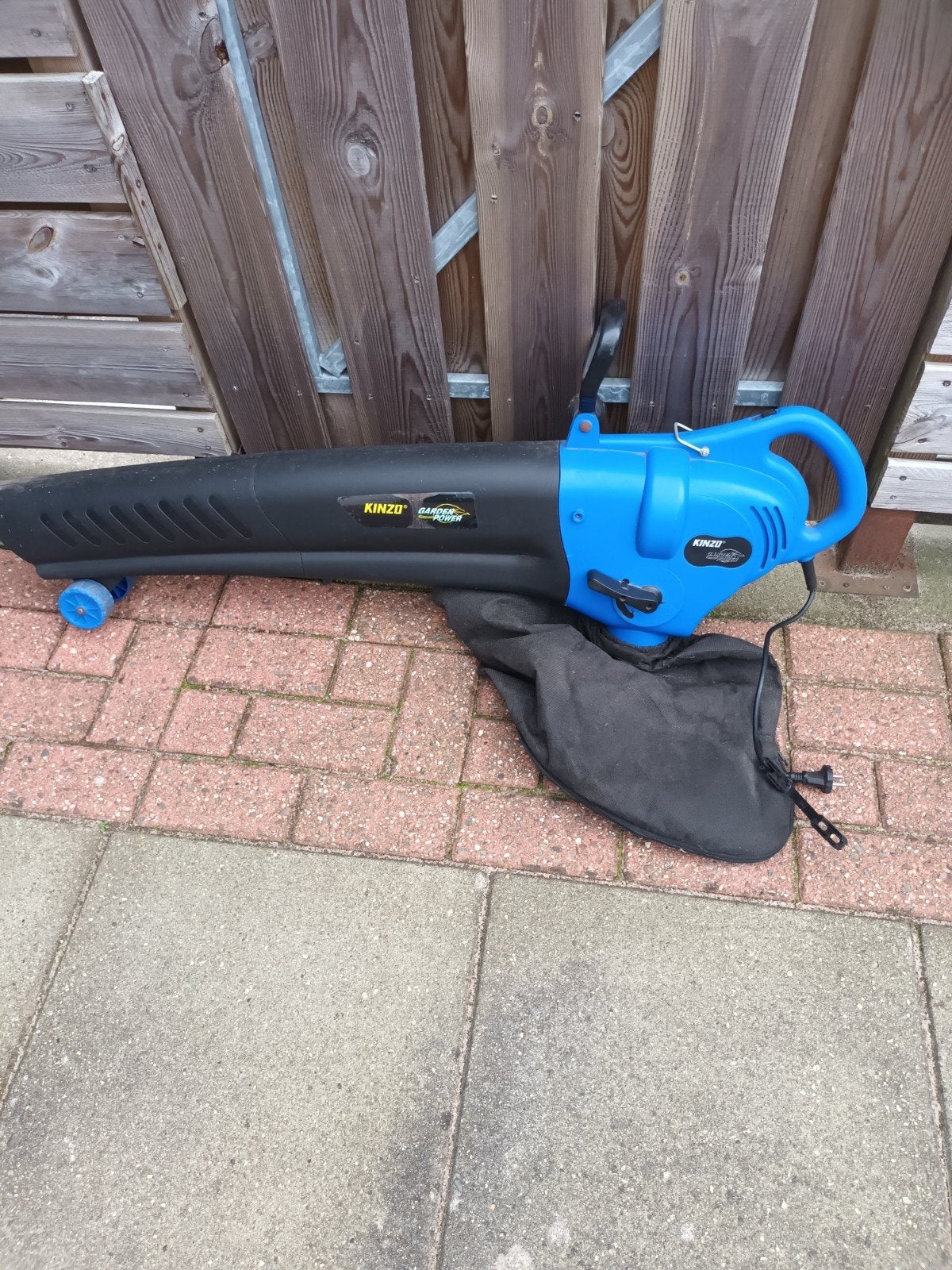 Kinzo Garden Power Bladblazer/Bladzuiger met opvangzak, Ophalen, Gebruikt, Met opvangzak, Handgedragen