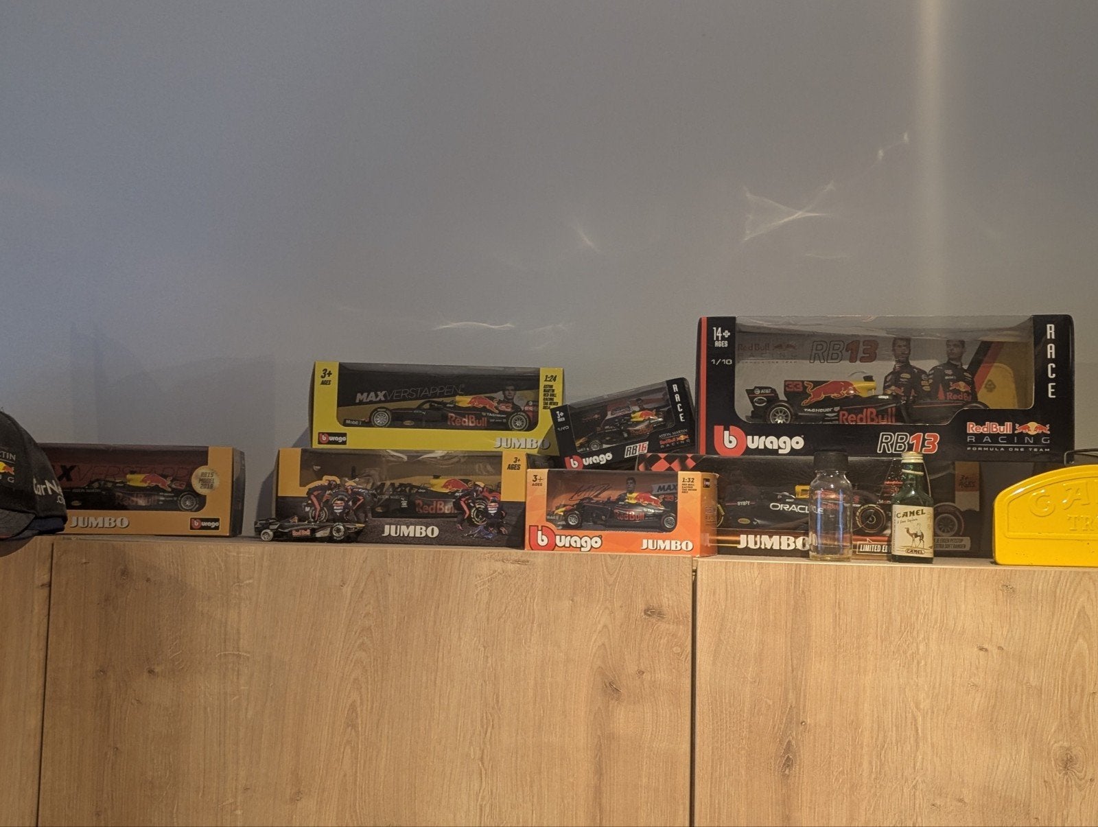Collectie Red Bull Racing F1 modelauto's (Burago), Overige merken, Auto, 1:32 tot 1:50, Ophalen of Verzenden