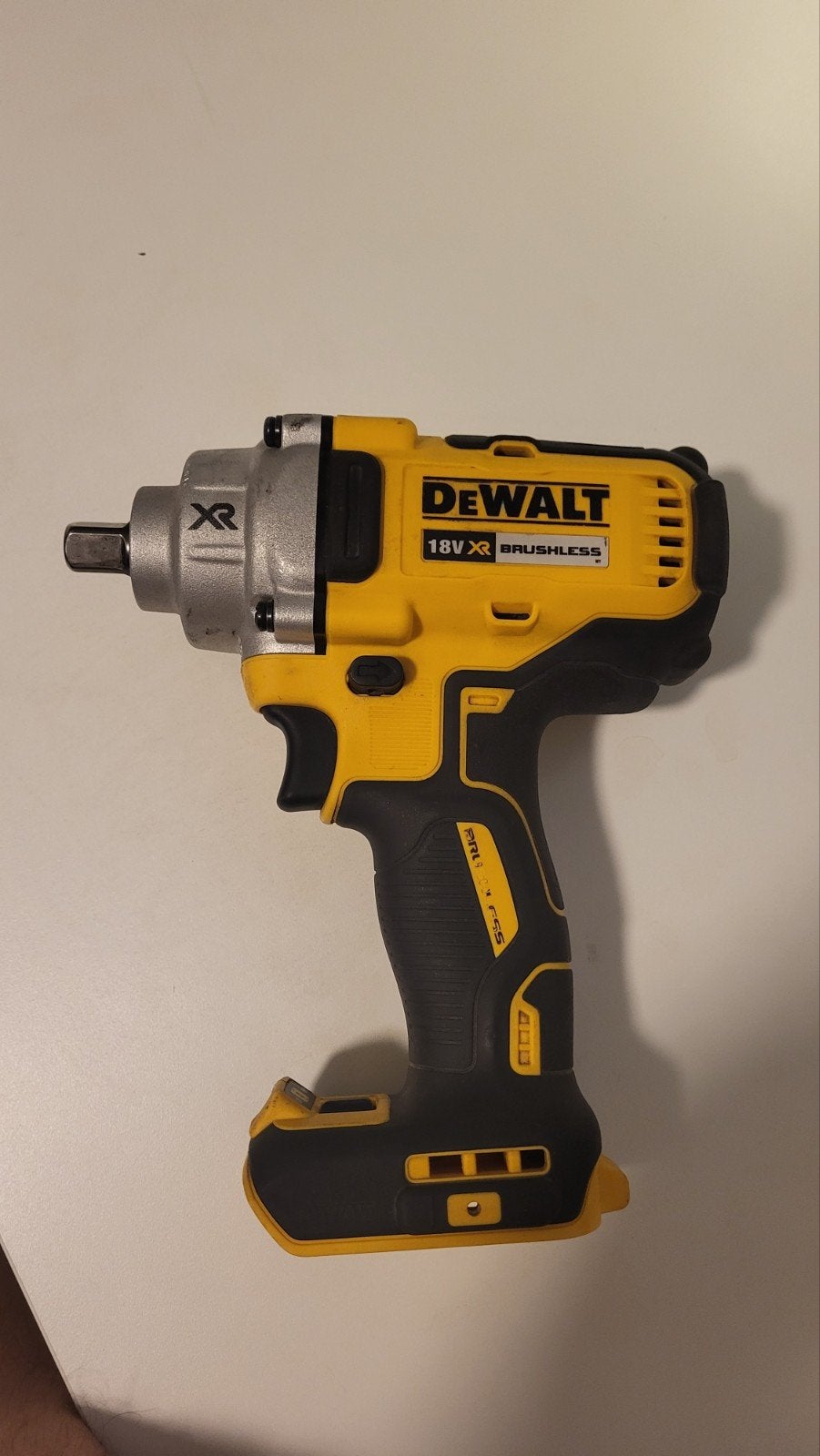DeWalt dcf894 18V XR Brushless Slagmoersleutel (Alleen Body), Doe-het-zelf en Verbouw, Ophalen of Verzenden, Zo goed als nieuw