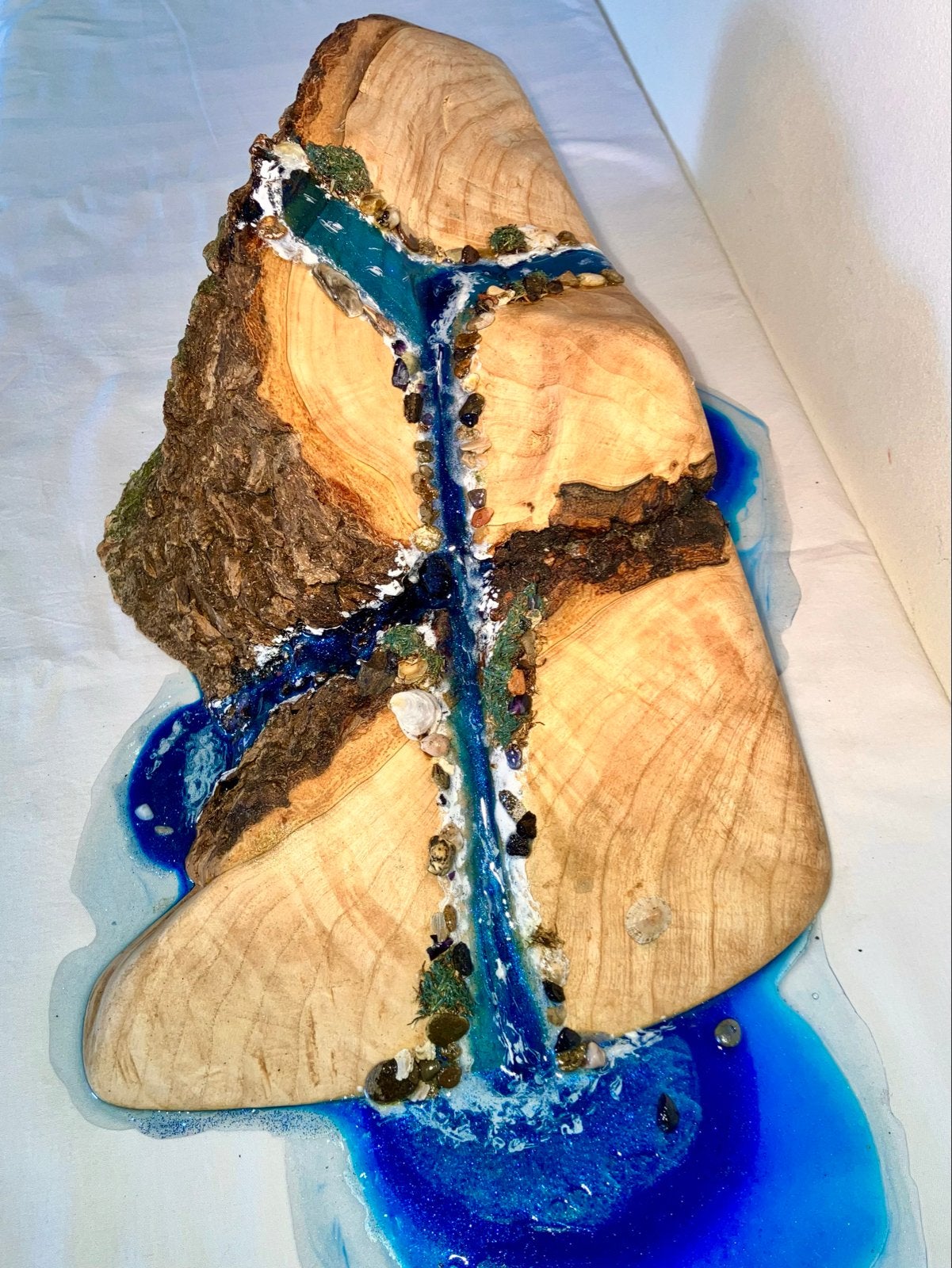 Uniek Houten Kunstwerk met Epoxy Watervallen - Eyecatcher!, Houtsnijwerk, Ophalen of Verzenden, Handgemaakt, 20 - 50 cm