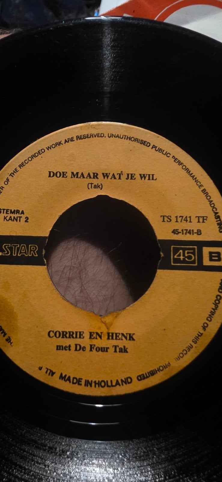 Corrie en Henk met De Four Tak - Doe Maar Wat Je Wil (Vinyl), Gebruikt, 7 inch, Ophalen of Verzenden, EP