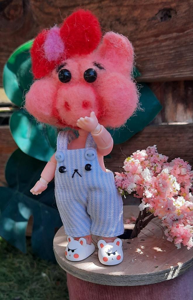 One of a kind, bjd 10 cm YMY body needle felted biggetje., Ophalen of Verzenden, Nieuw, Pop