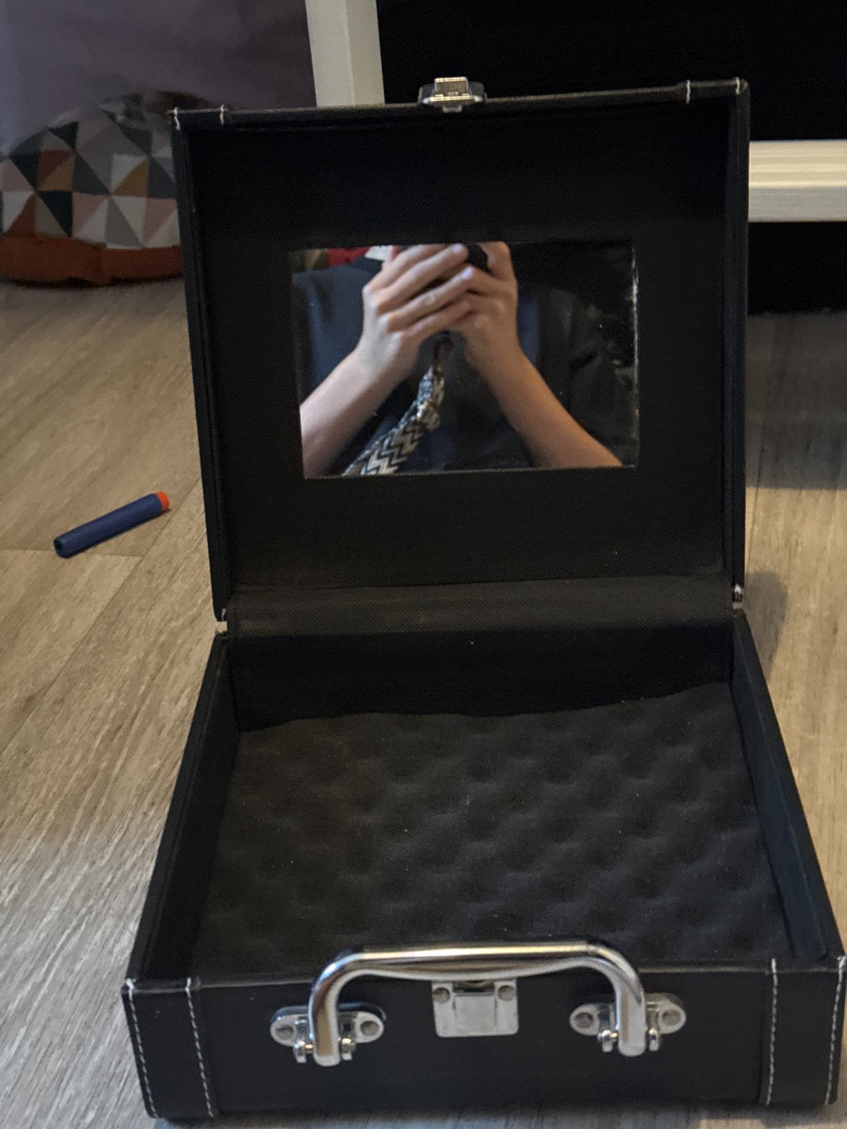 Zwarte koffer met spiegel en handvat, Sieraden, Tassen en Uiterlijk, Overige materialen, Gebruikt, Slot, Minder dan 50 cm