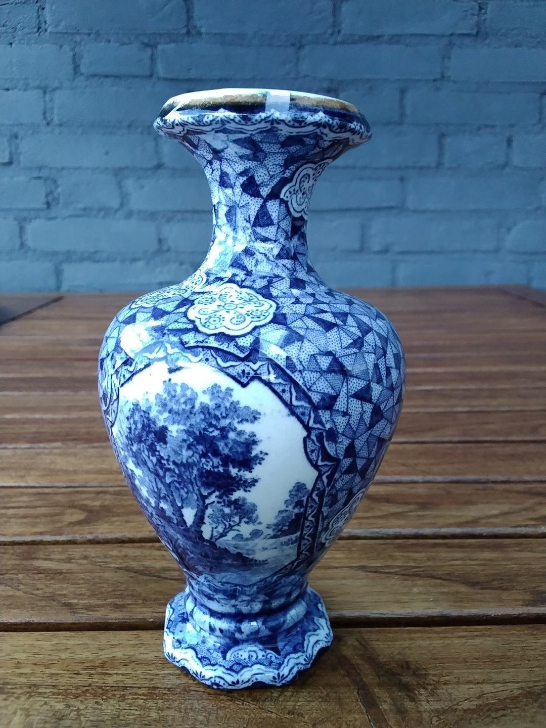 Villeroy & Boch Flamandvaasje, puntgaaf en ca. 100 jaar oud., Antiek en Kunst, Ophalen of Verzenden