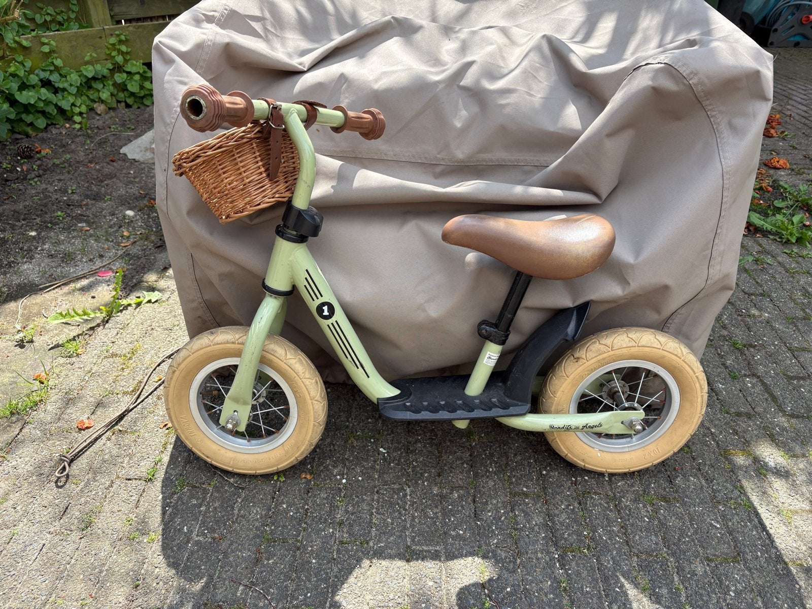 Bandits and Angels loopfiets met mandje - Zo goed als nieuw, Ophalen, Gebruikt, Minder dan 16 inch