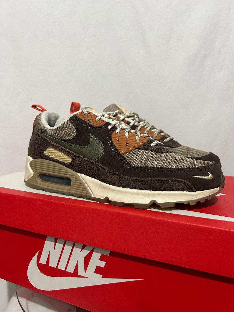 ALS NIEUW! Maat 41 - Nike Air Max 90 SE Baroque Brown, Bruin, Verzenden, Nike, Nike