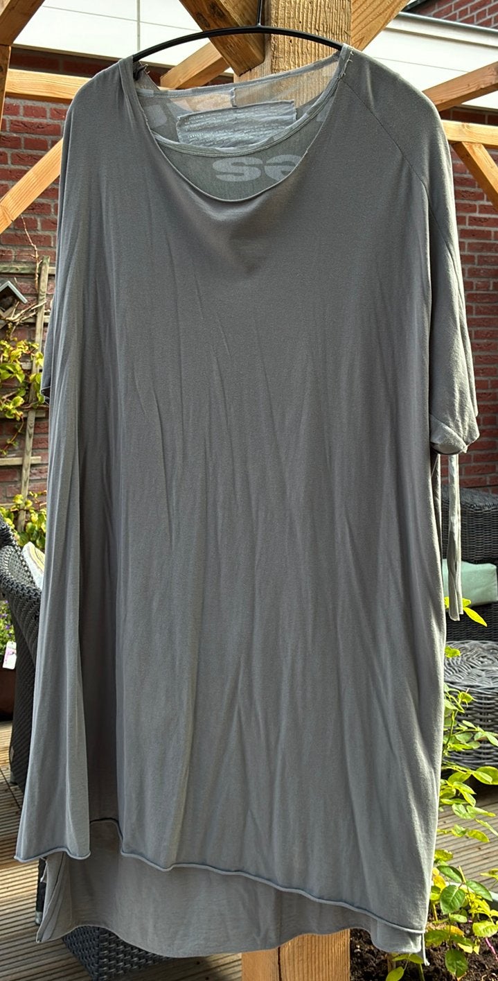 Rundholz 2 delige grijze set one size / XL, Ophalen of Verzenden, Zo goed als nieuw, Grijs, Blouse of Tuniek