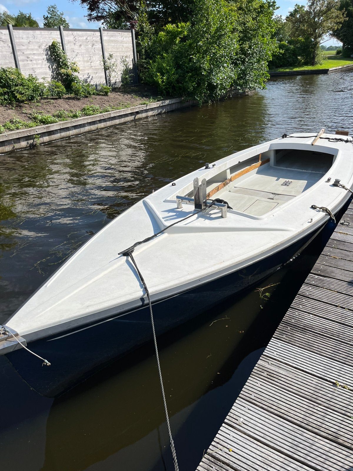 Poly Valk, donkerblauw met wit, Watersport en Boten, Zeilen en Zeiltoebehoren, Ophalen, 6 meter of meer, Gebruikt, Grootzeil