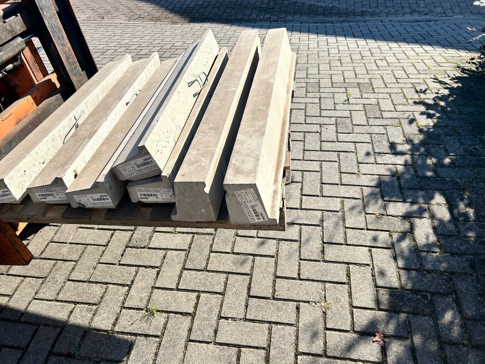 Raamdorpels Beton, Ophalen of Verzenden, Nieuw, Minder dan 180 cm, Palen