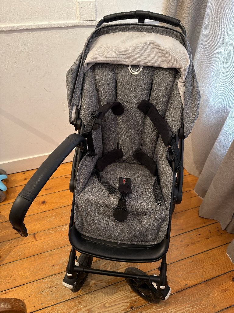 Bugaboo Fox 3 – Grey Melange + reiswieg + accessoires, Ophalen, Gebruikt, Bugaboo, Combiwagen