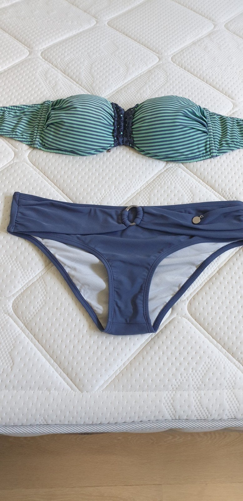 Beachlife bikini maat 40 cup C paars groen zo goed als nieuw, Ophalen of Verzenden