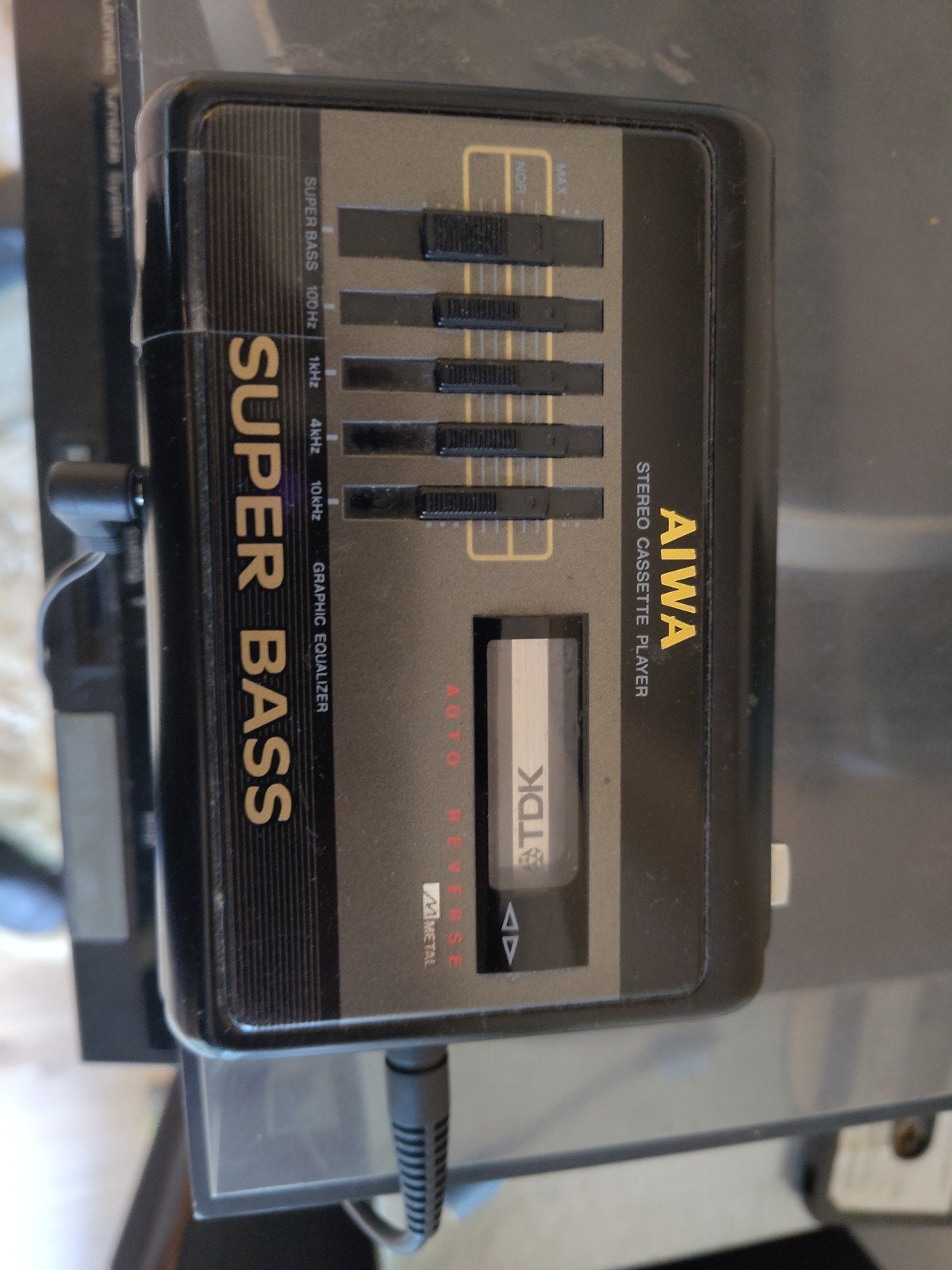 Aiwa super bass HS-G56 walkman | met adapter, Ophalen of Verzenden, Walkman