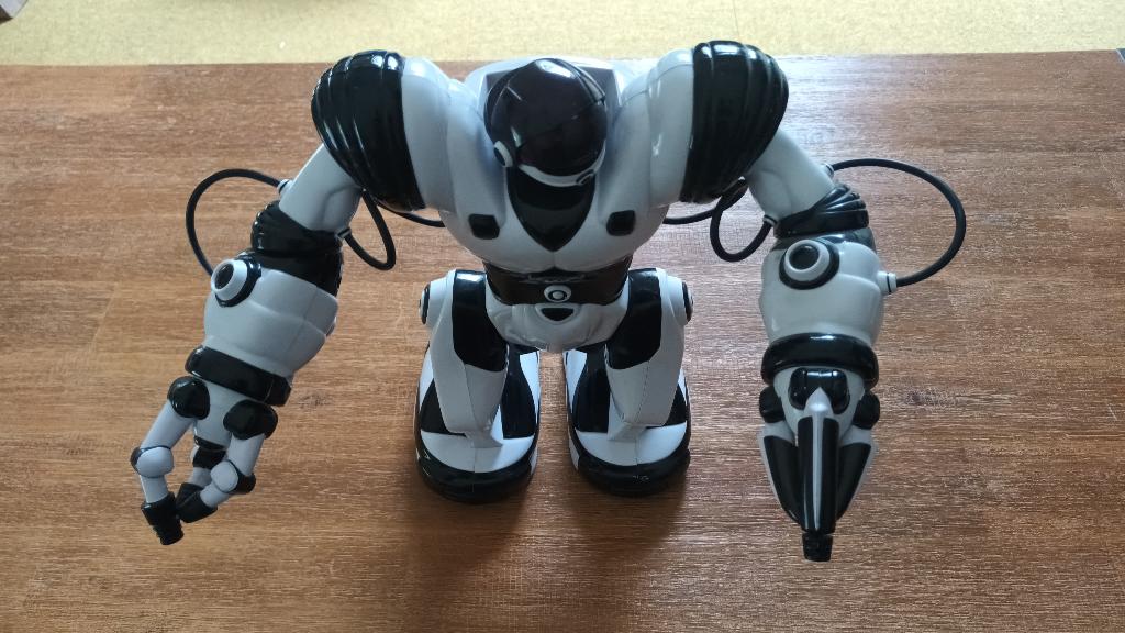 WowWee Robosapien robot, Ophalen of Verzenden, Gebruikt, Jongen of Meisje