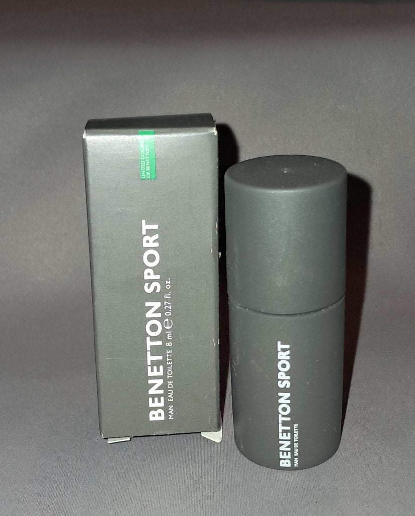 Volle parfum mini Benetton sport man + Doosje, Ophalen of Verzenden, Zo goed als nieuw, Miniatuur, Gevuld