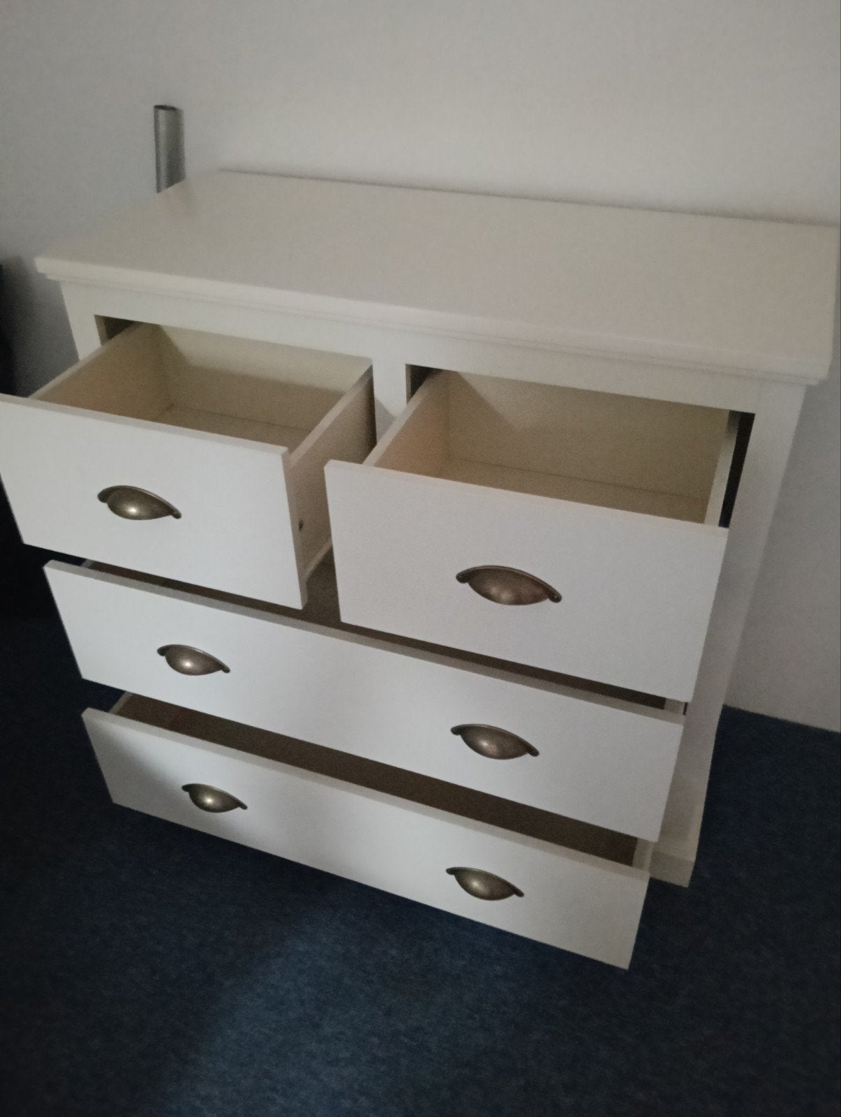 Leuk wit kastje met 4 laden, Huis en Inrichting, Kasten | Ladekasten, Ophalen, Gebruikt, 50 tot 100 cm, 3 of 4 laden
