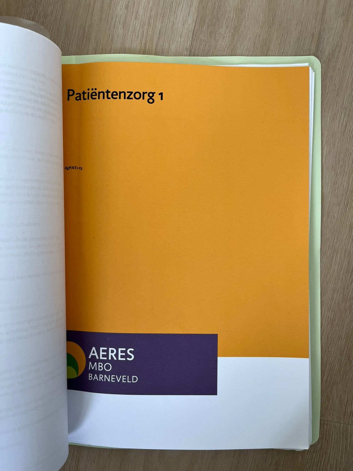 Patientenzorg 1,2,3 aeres mbo barneveld boek, Ophalen of Verzenden, Beta, Zo goed als nieuw, MBO