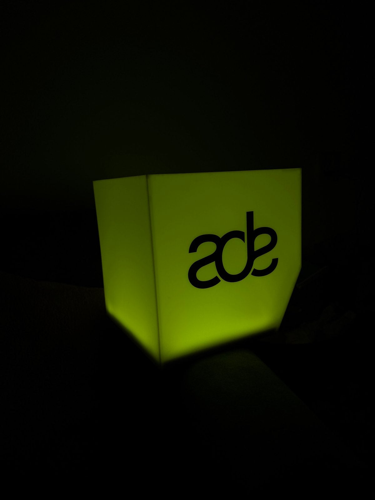 ADE Lamp Kubus - Sfeervolle LED Lamp, Overige merken, Gebruikt, Kunststof, Geel