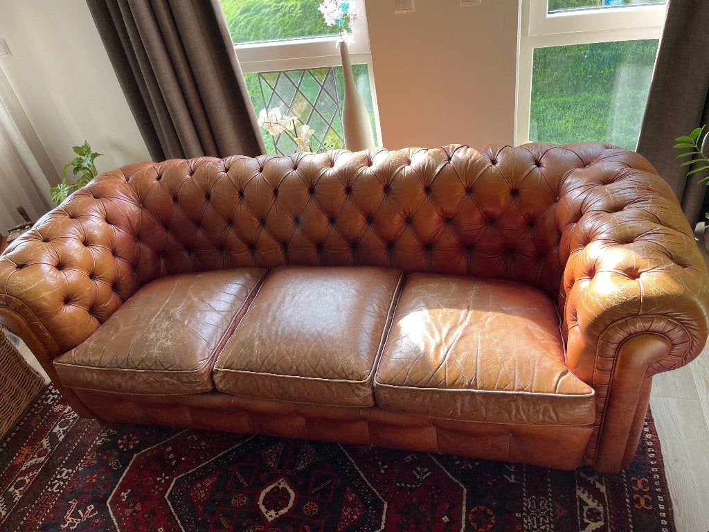 Originele Chesterfield kleur cognac (1e eigenaar, 1970s), Huis en Inrichting, Ophalen, Gebruikt, Driepersoons, Rechte bank