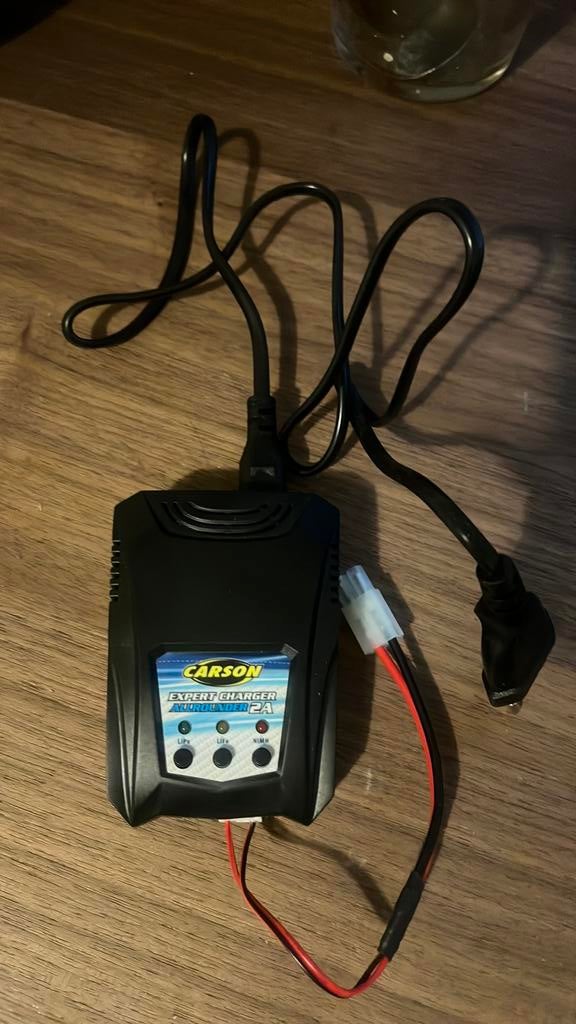 Carson EXPERT charger 2A LiPo en NihM, Ophalen of Verzenden, Zo goed als nieuw, Overige schalen, Onderdeel