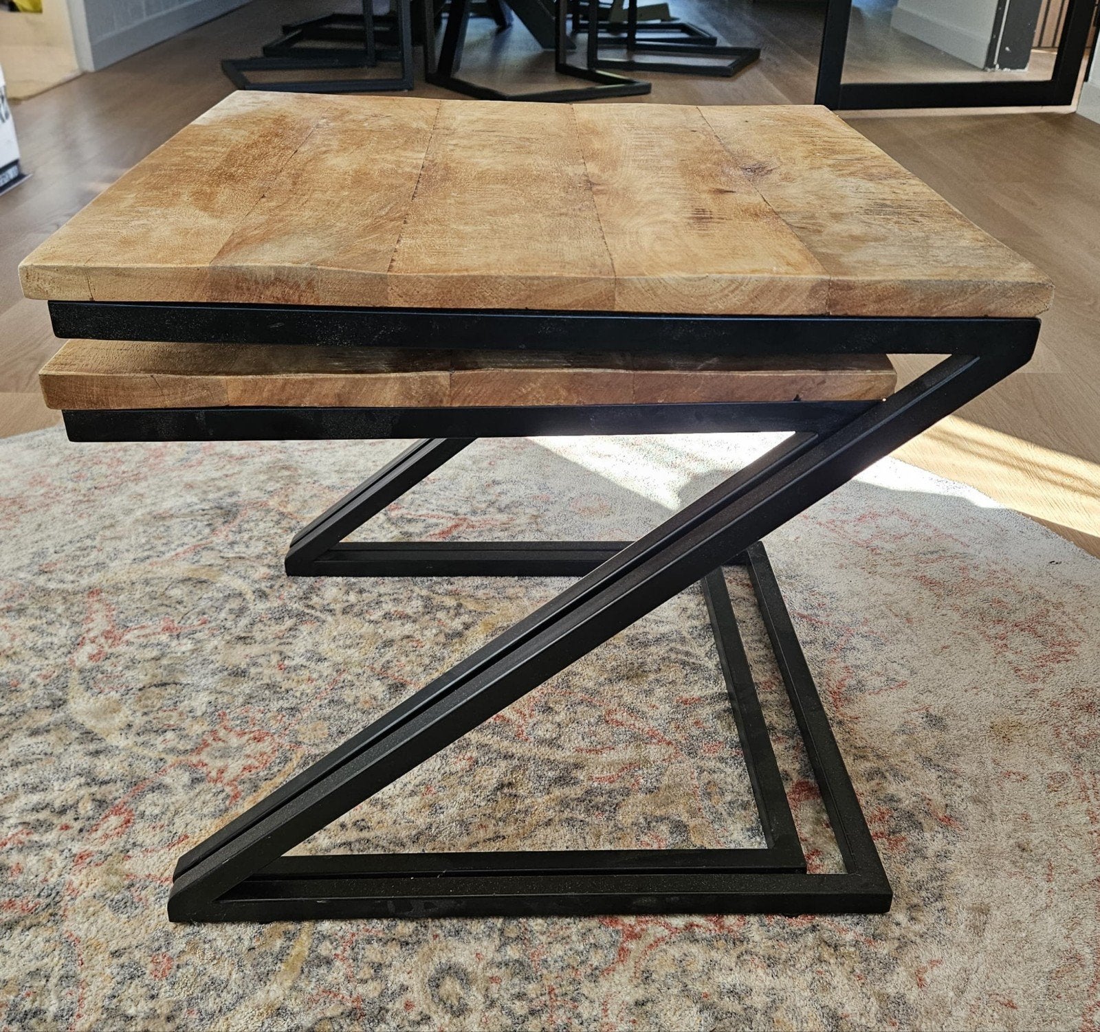 Salontafel set van mangohout en metaal, 50 tot 100 cm, Vierkant, Industrieel, Modern, 50 tot 100 cm