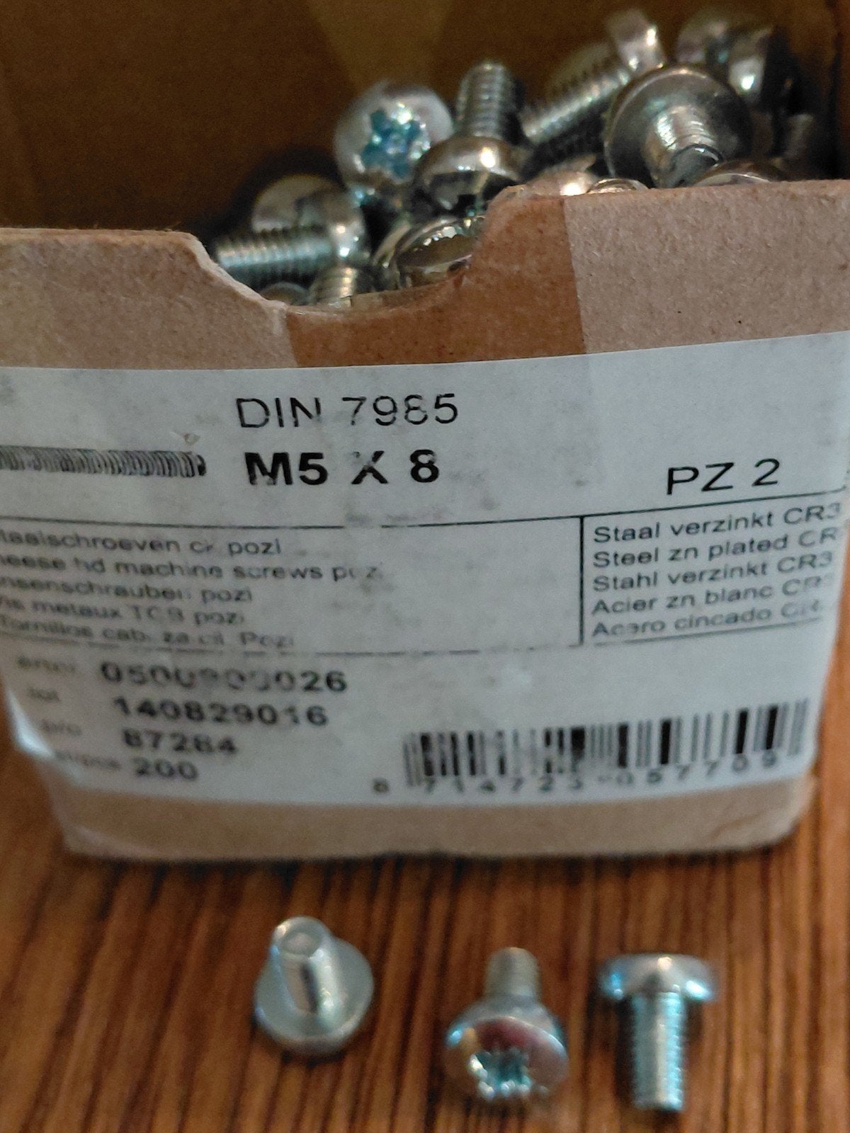boutjes M5 x8mm, Ophalen of Verzenden, Nieuw, Bouten of Moeren, Rvs